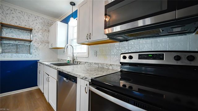 906 Harpersville RD, Newport News, VA 23601