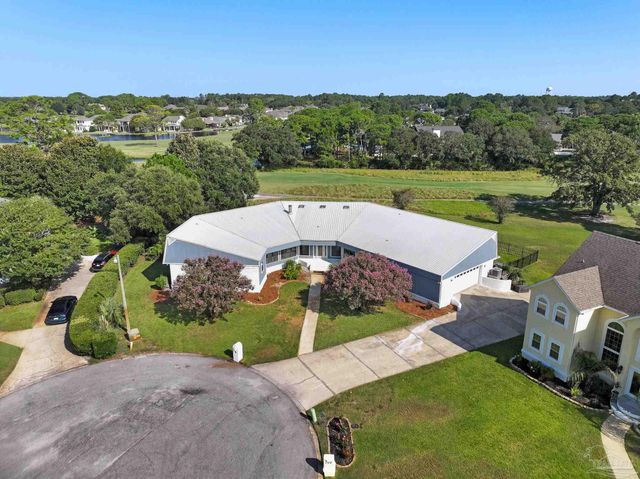 1152 Ceylon Ct, Gulf Breeze, FL 32563