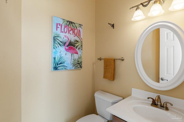 1152 Ceylon Ct, Gulf Breeze, FL 32563