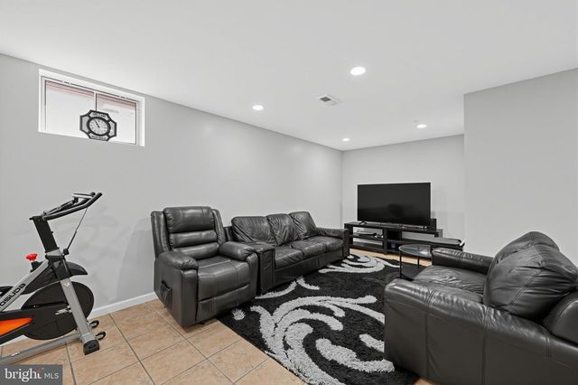 13214 11TH ST, Bowie, MD 20715
