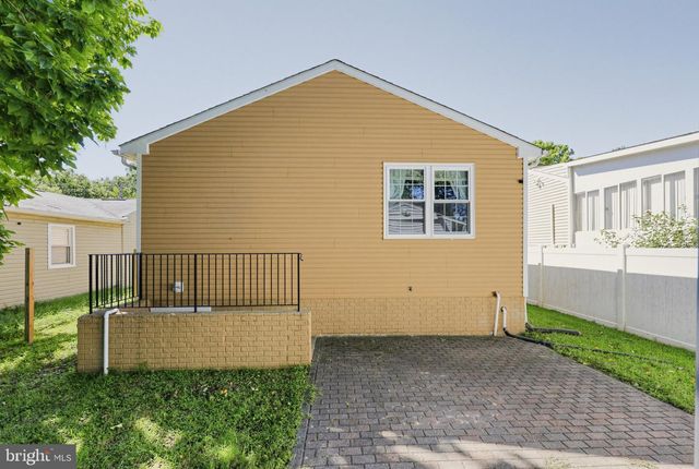 13214 11TH ST, Bowie, MD 20715