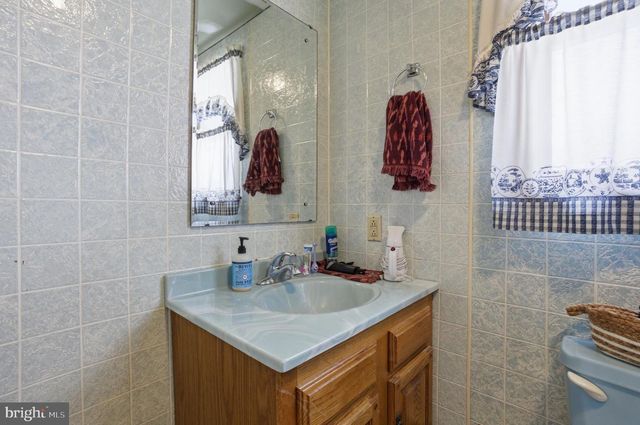 716 CHATHAM RD, Fairless Hills, PA 19030