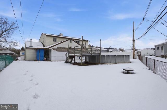 716 CHATHAM RD, Fairless Hills, PA 19030