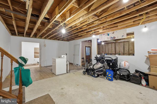 716 CHATHAM RD, Fairless Hills, PA 19030