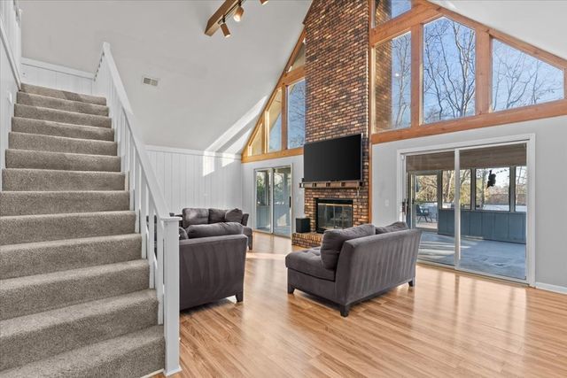 202 E Kingswood Drive, Enterprise, AL 36330