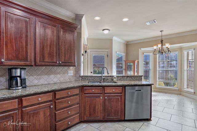 507 Toulouse Court, Bossier City, LA 71111