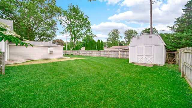 1703 A Street, La Porte, IN 46350