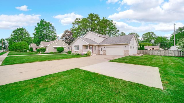 1703 A Street, La Porte, IN 46350