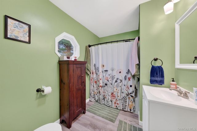 107 Marshall Road, Salt Point, NY 12578