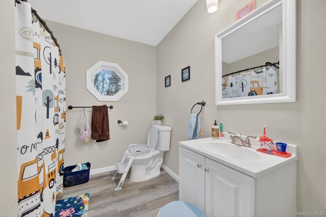 107 Marshall Road, Salt Point, NY 12578