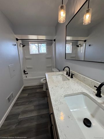 34826 Hazelwood Street, Westland, MI 48186