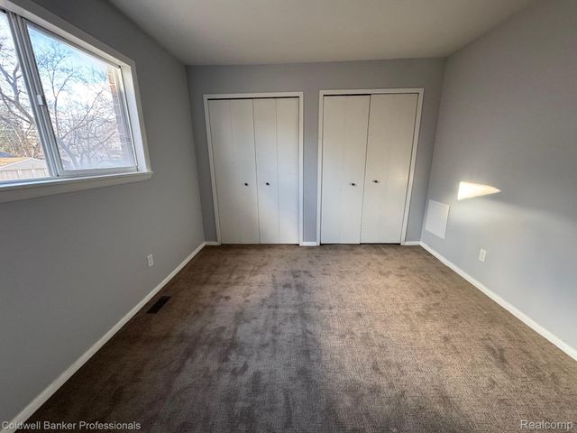 34826 Hazelwood Street, Westland, MI 48186