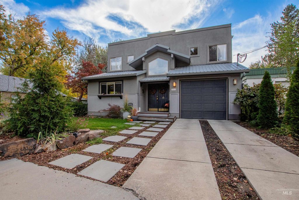 3033 W Neff St, Boise, ID 83703