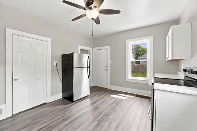 1238 N 26th STREET, Milwaukee, WI 53205