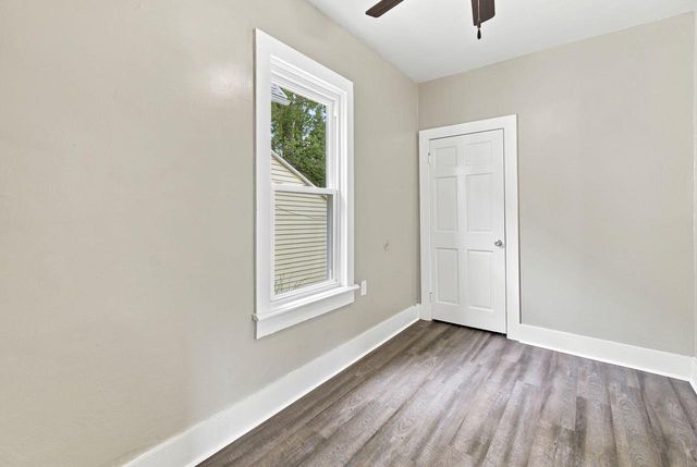 1238 N 26th STREET, Milwaukee, WI 53205