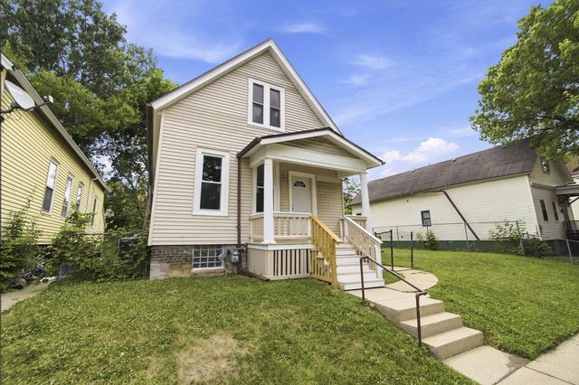 1238 N 26th STREET, Milwaukee, WI 53205