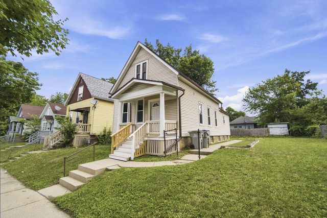 1238 N 26th STREET, Milwaukee, WI 53205