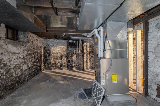 3923 N 6TH STREET, Wausau, WI 54403