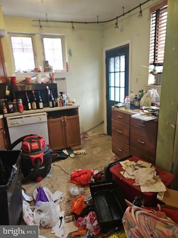 2305 RHAWN ST, Philadelphia, PA 19152