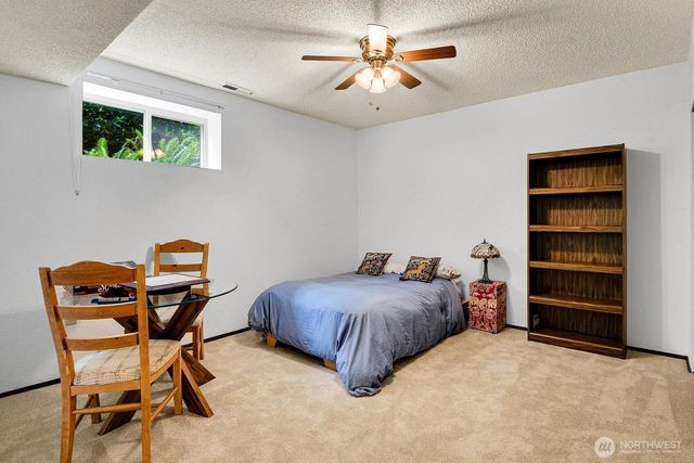 24520 SE 24th Street, Sammamish, WA 98075