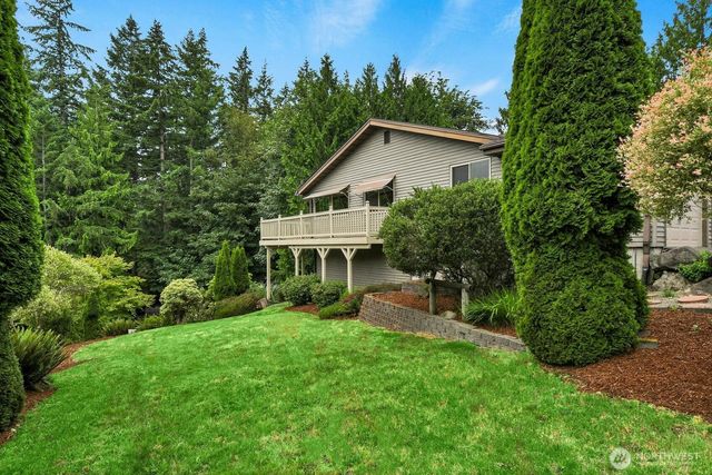 24520 SE 24th Street, Sammamish, WA 98075