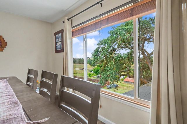 9540 Almond Dr, Valley Springs, CA 95252
