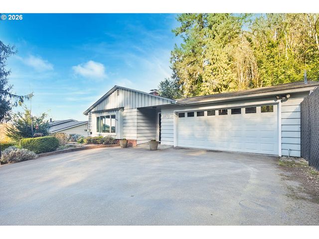 1475 CORNELL St, Lake Oswego, OR 97034