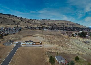 Shalynn Drive 73 and 74, Klamath Falls, OR 97603