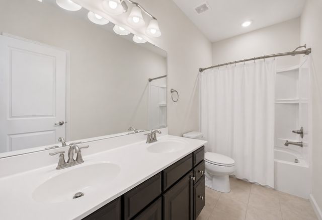 217 Coffenbury Ct, Franklin, TN 37064