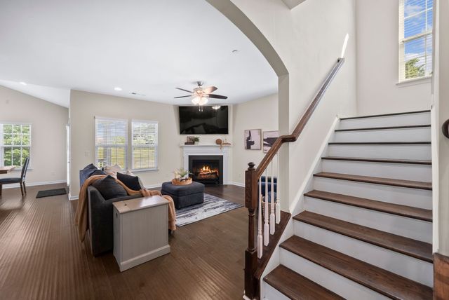 217 Coffenbury Ct, Franklin, TN 37064
