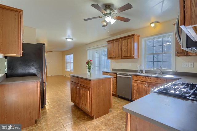 144 MILKY WAY, Shippensburg, PA 17257