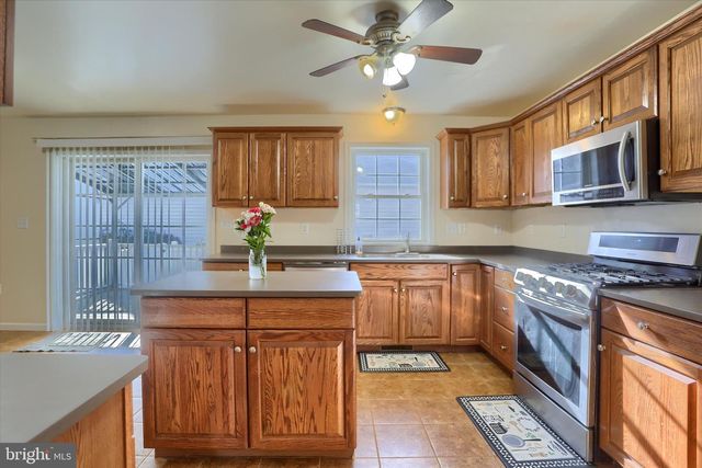 144 MILKY WAY, Shippensburg, PA 17257