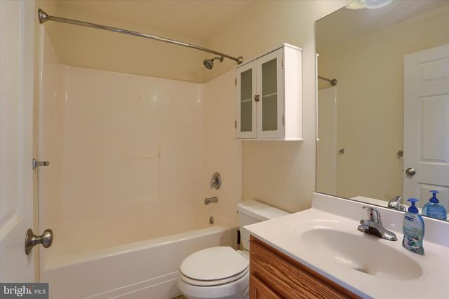 144 MILKY WAY, Shippensburg, PA 17257