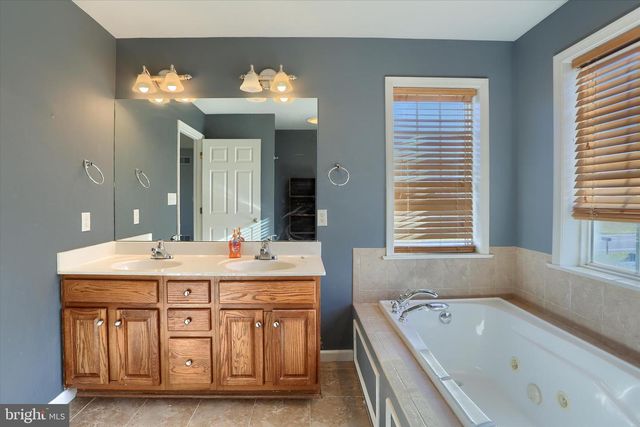 144 MILKY WAY, Shippensburg, PA 17257