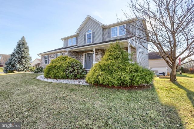 144 MILKY WAY, Shippensburg, PA 17257