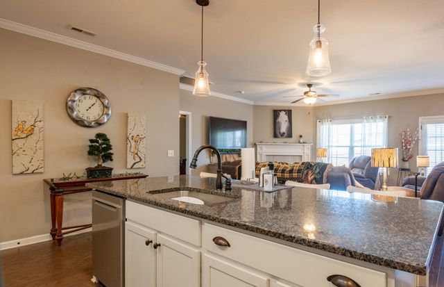 1975 NE Little Pond Road NE, Cleveland, TN 37323