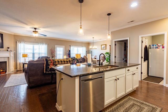 1975 NE Little Pond Road NE, Cleveland, TN 37323