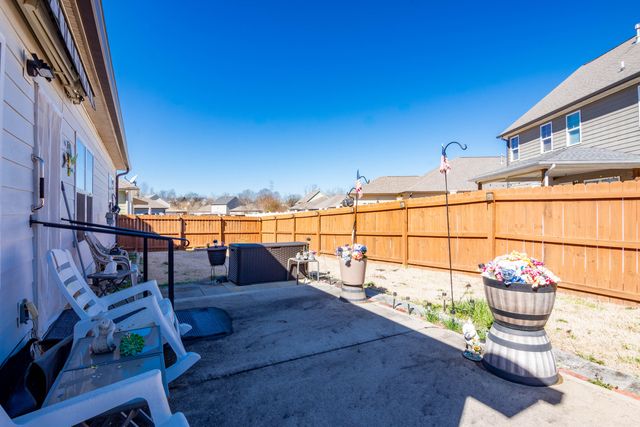 1975 NE Little Pond Road NE, Cleveland, TN 37323