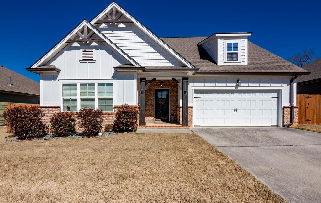 1975 NE Little Pond Road NE, Cleveland, TN 37323