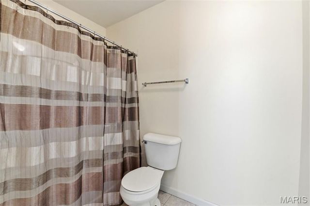 904 Kingston Terrace Court, St Charles, MO 63301