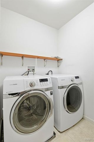 904 Kingston Terrace Court, St Charles, MO 63301