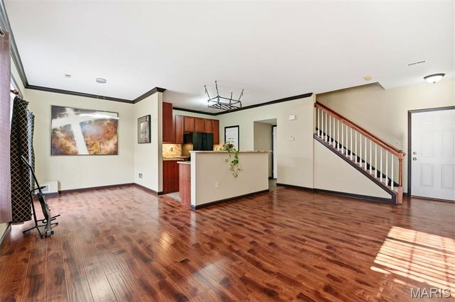 904 Kingston Terrace Court, St Charles, MO 63301