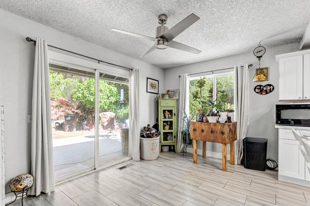 13555 Rancho Nogotta, Grass Valley, CA 95949