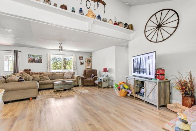 13555 Rancho Nogotta, Grass Valley, CA 95949