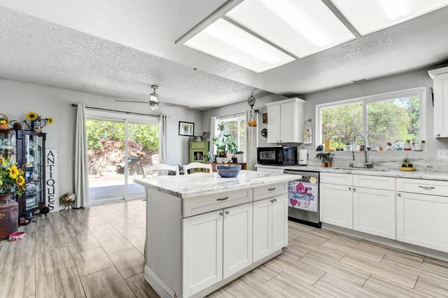 13555 Rancho Nogotta, Grass Valley, CA 95949