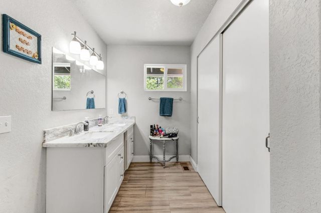 13555 Rancho Nogotta, Grass Valley, CA 95949