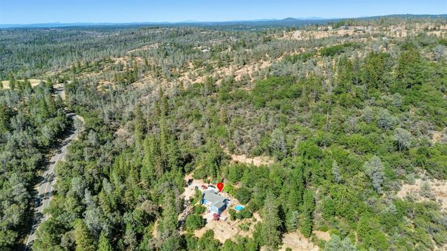 13555 Rancho Nogotta, Grass Valley, CA 95949
