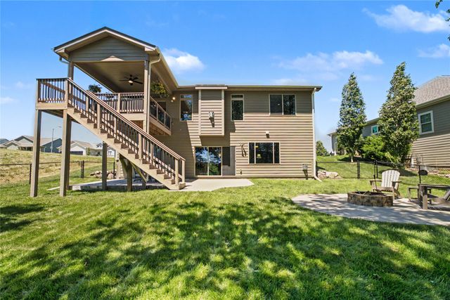 16306 Northpark Drive, Urbandale, IA 50323