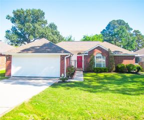 234 Fantasy Lane, Montgomery, TX 77356