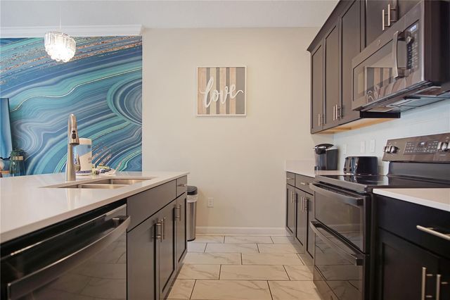 1208 CHALLENGE DRIVE, Davenport, FL 33896